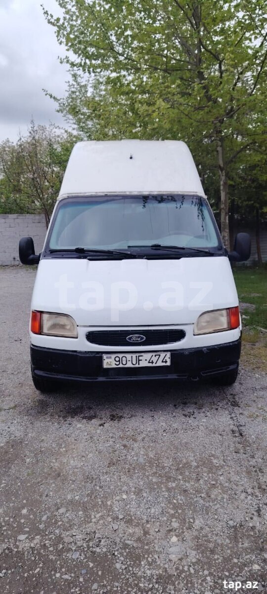 Ford Transit, 2000 il