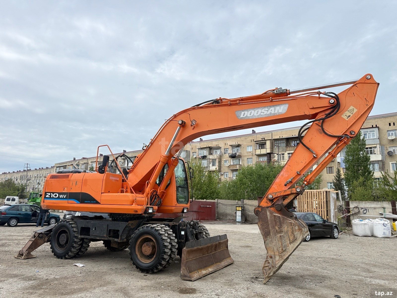 Doosan 210wv, 2011 il (4)