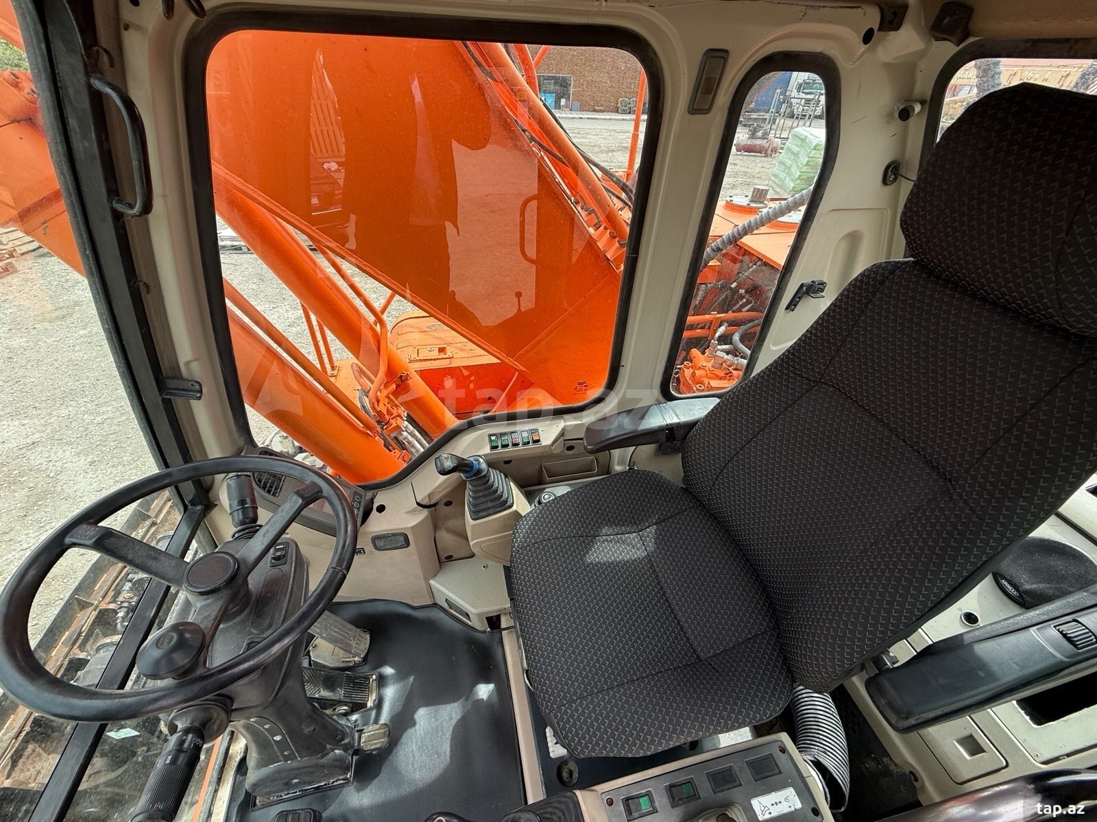Doosan 210wv, 2011 il (8)