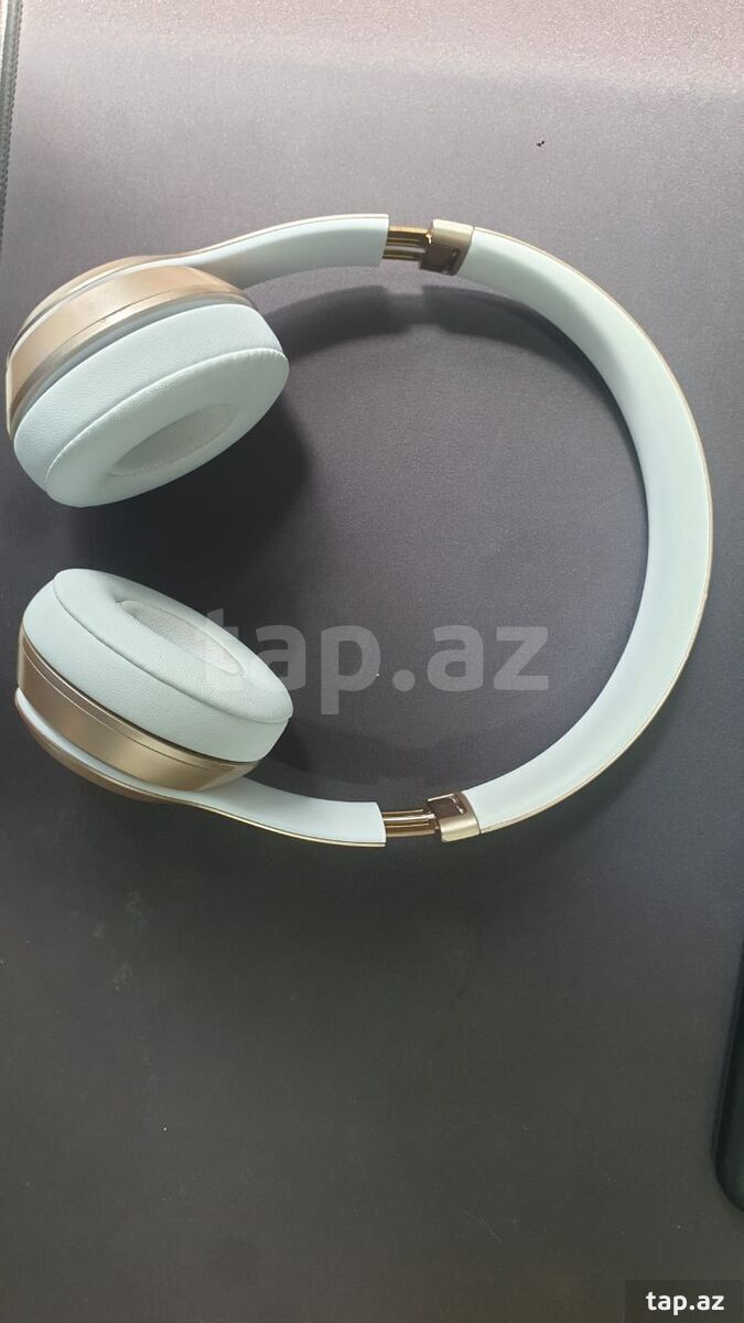 Beats Solo 2 Wireless Gold (5)