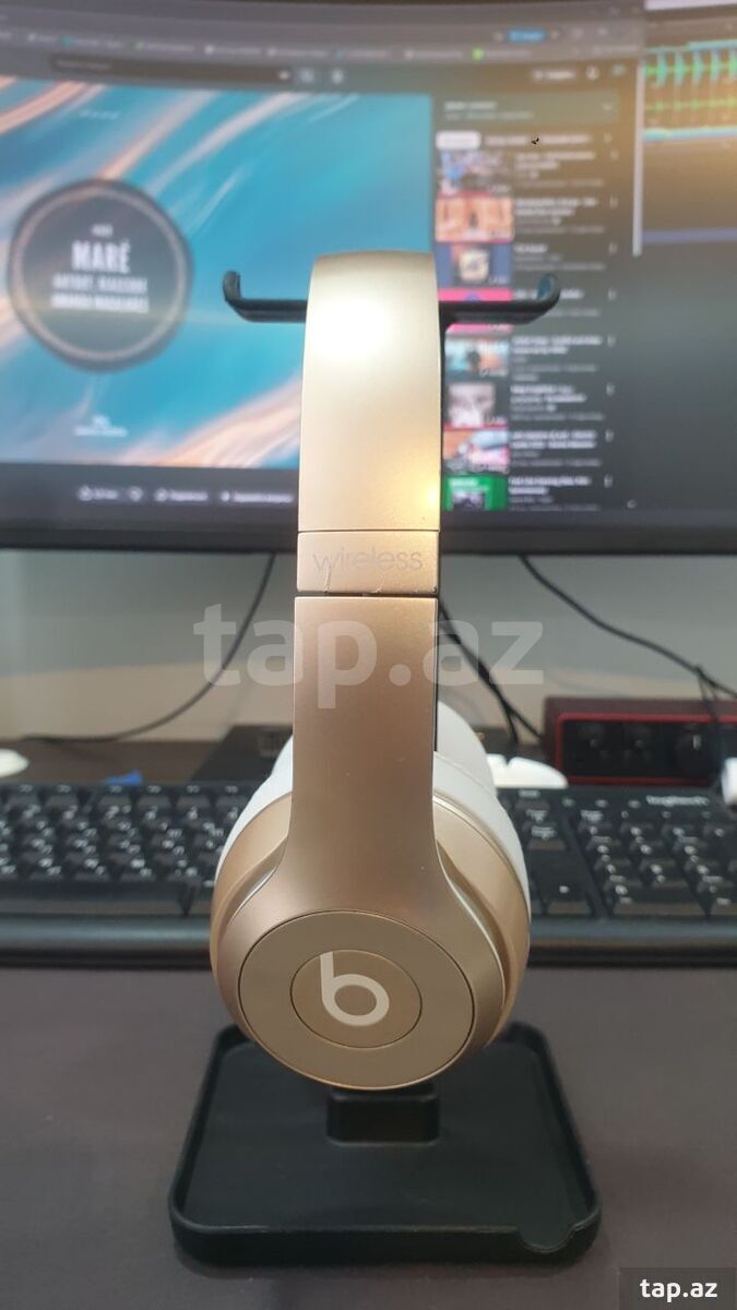 Beats Solo 2 Wireless Gold (2)