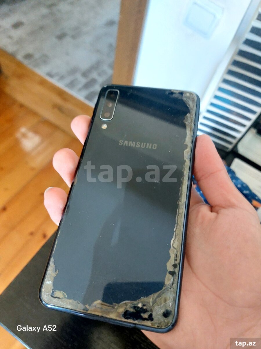 Samsung Galaxy A7 (2018) Black 128GB/4GB