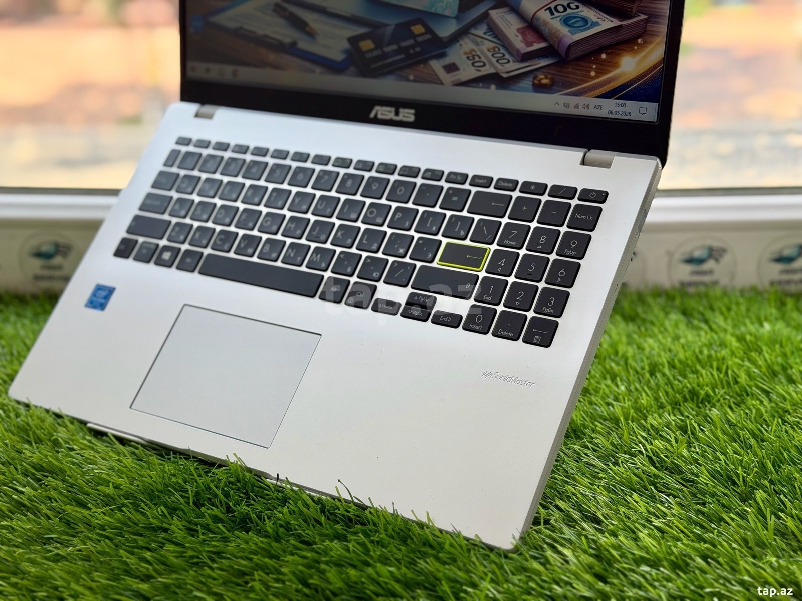 Asus (2)