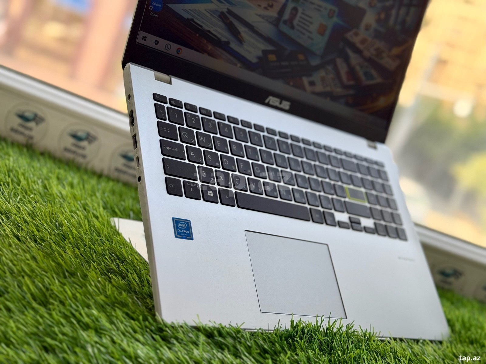 Asus (6)