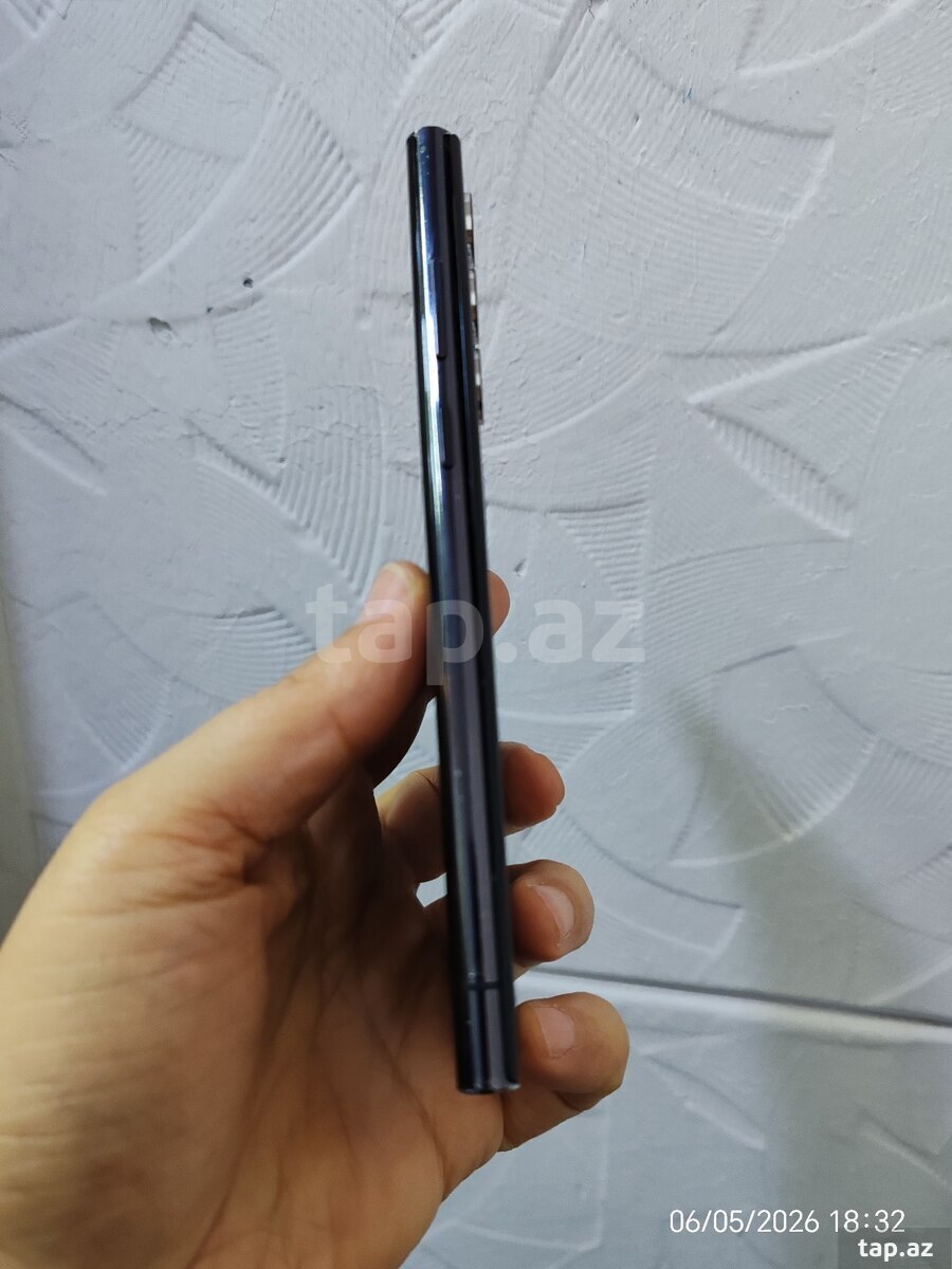 Samsung Galaxy S22 Ultra 5G Phantom Black 256GB/12GB (3)