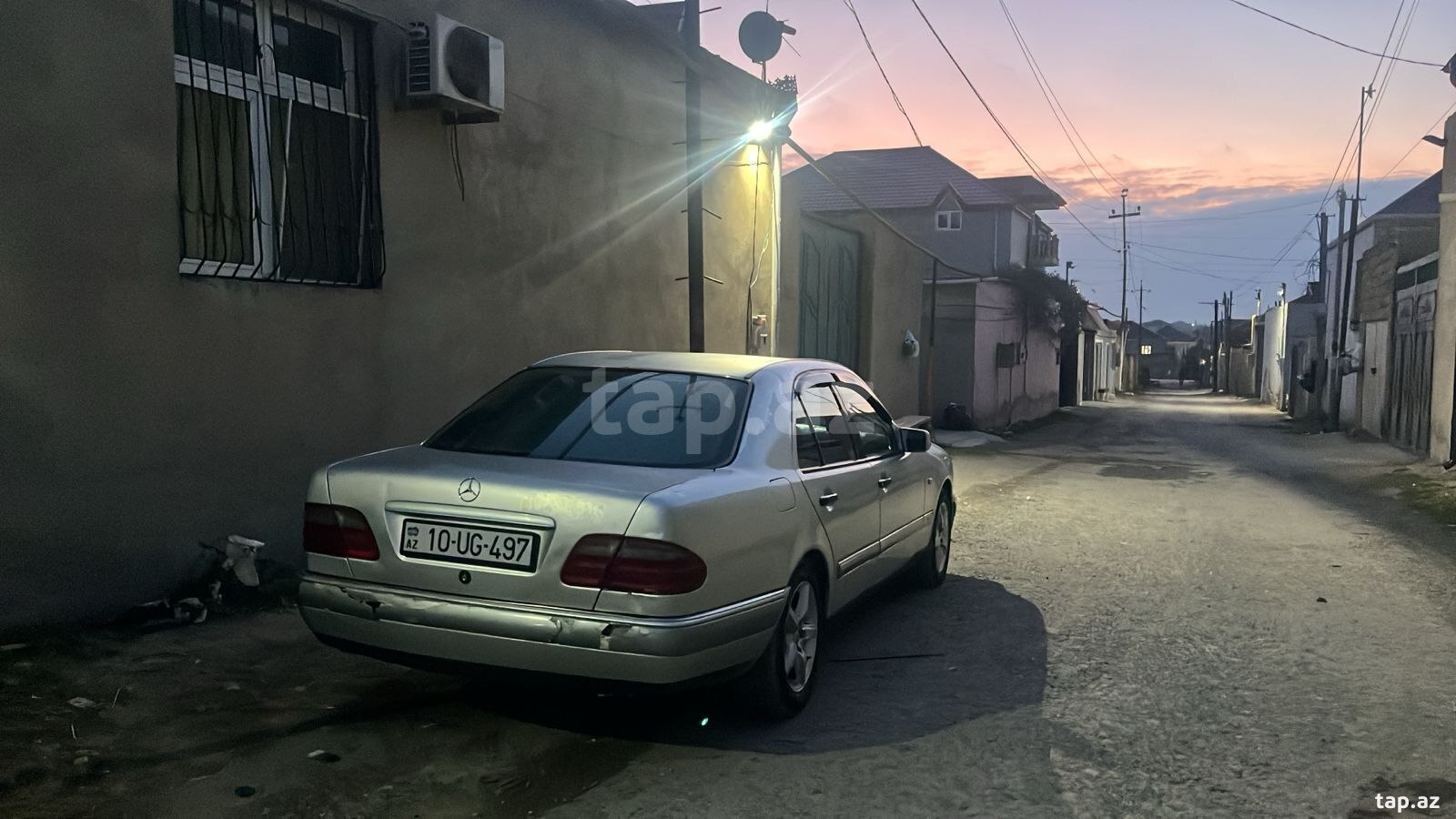 Mercedes E 320, 1996 il (4)