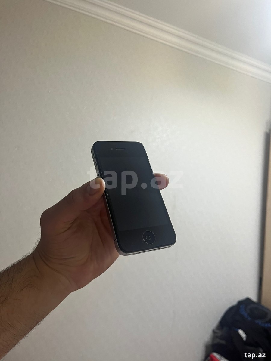 Apple iPhone 4S Black 16GB (4)
