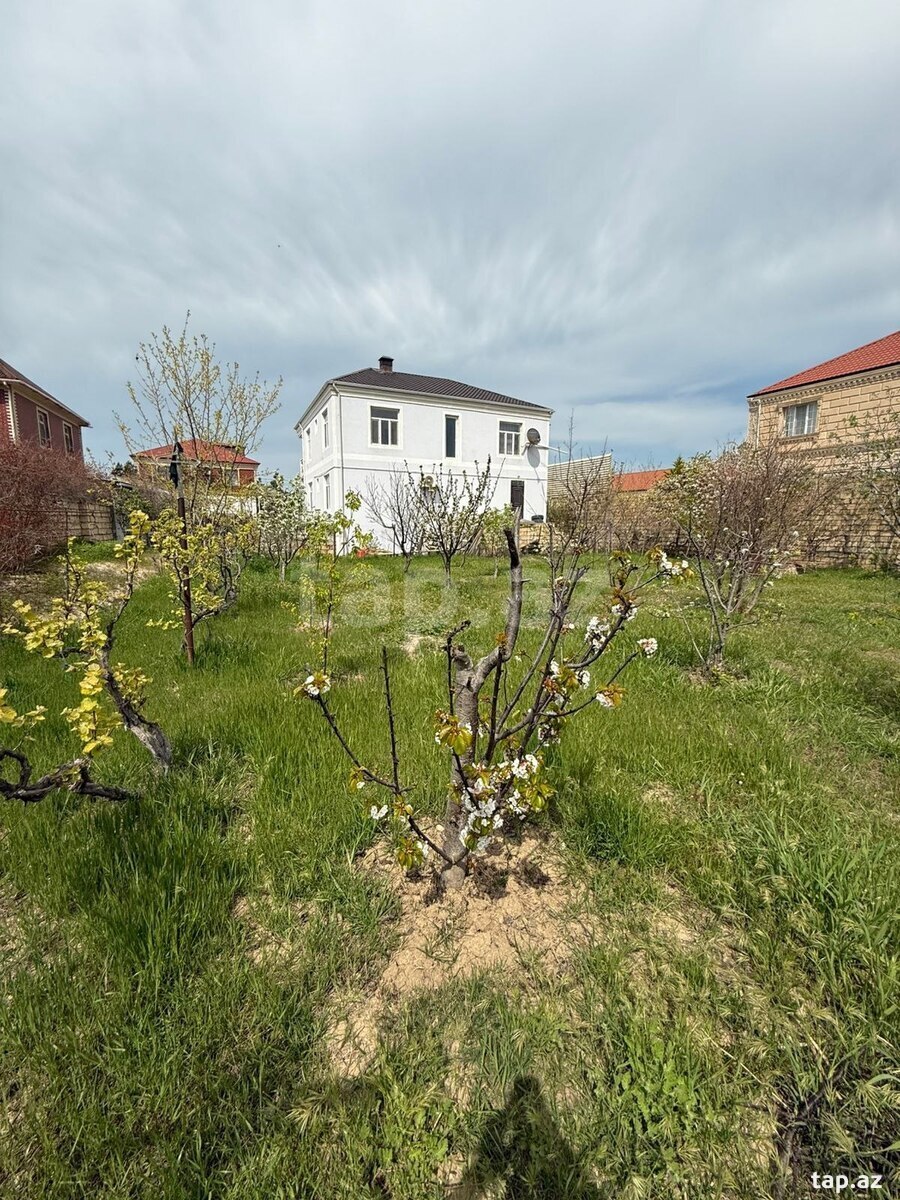 Villa, Görədil qəs. (9)