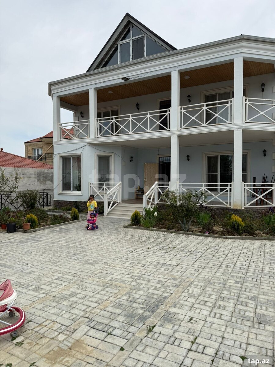 Villa, Görədil qəs. (15)