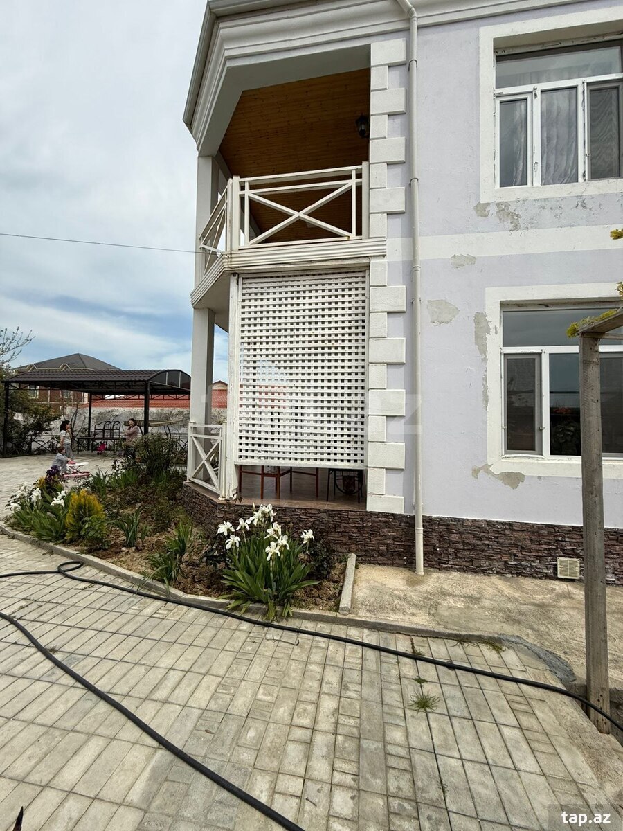 Villa, Görədil qəs. (18)