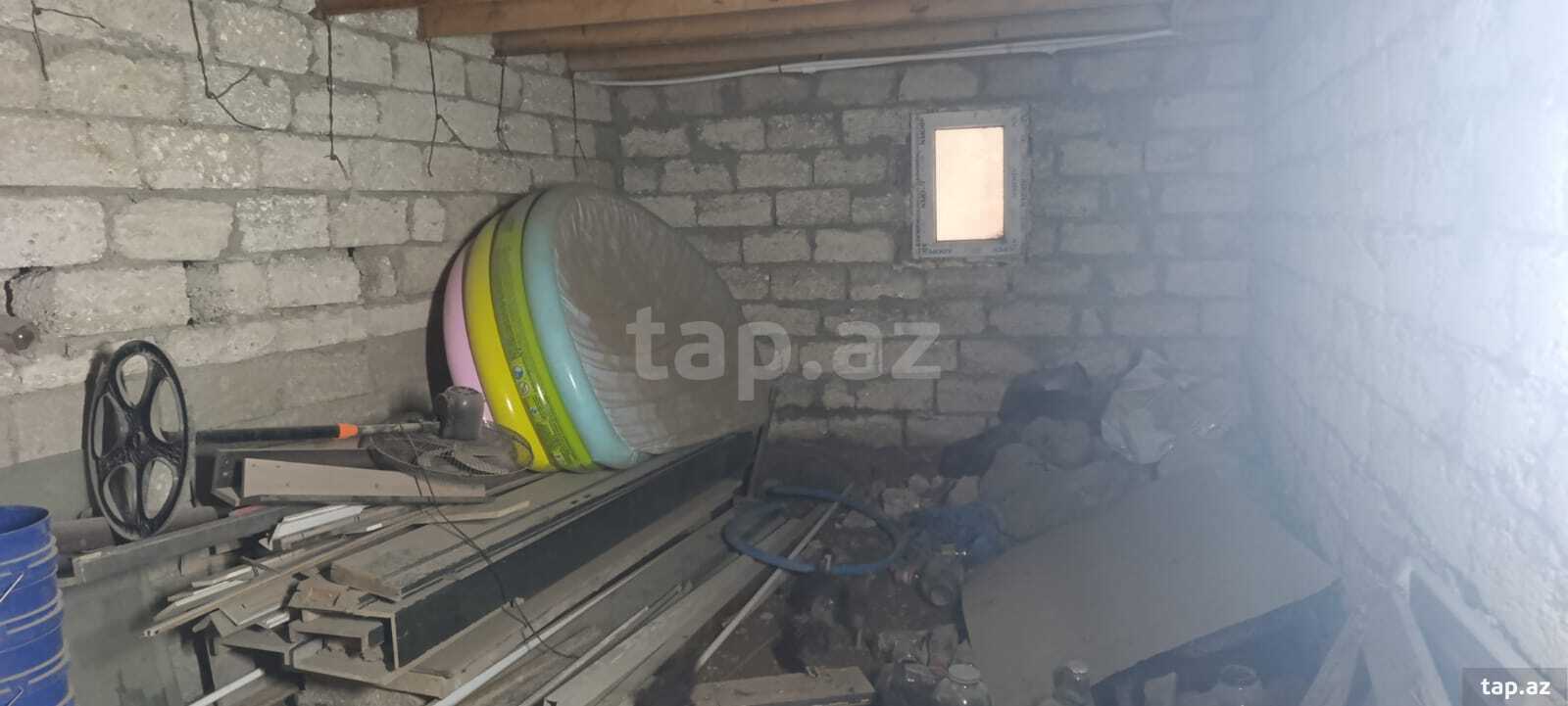 Həyət evi, Maştağa qəs. (9)