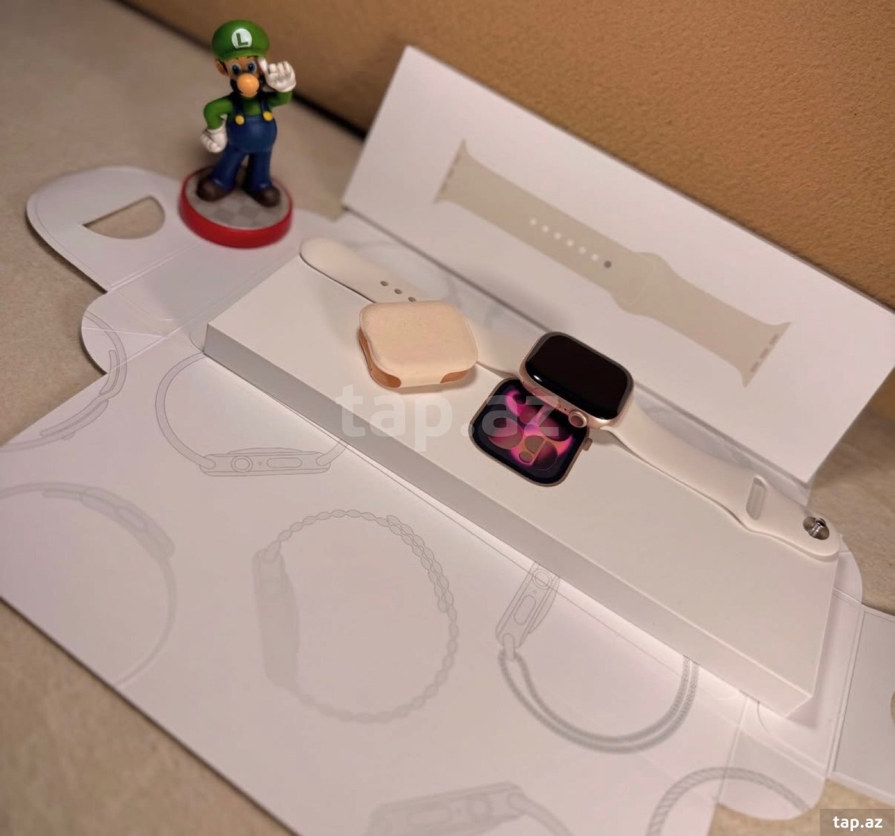 Apple Watch Series 11 Aluminum Rose Gold 46mm (10)