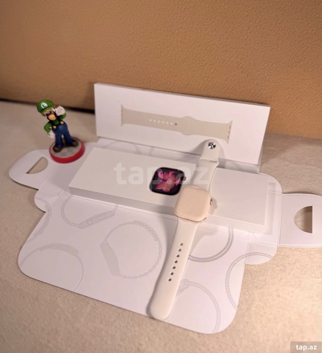 Apple Watch Series 11 Aluminum Rose Gold 46mm (5)