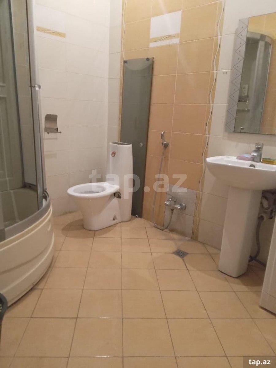 3-otaqlı yeni tikili kirayə verilir, 28 May m., 150 m² (4)
