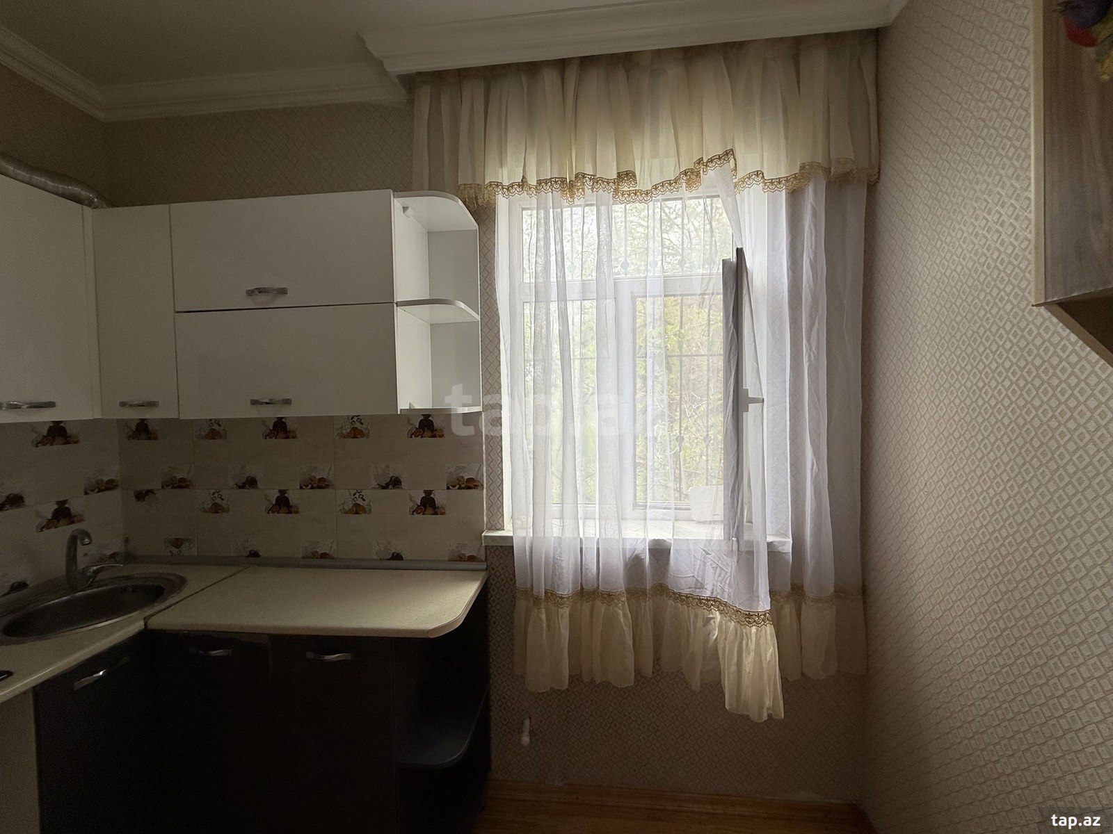 Həyət evi, Binəqədi qəs. (8)