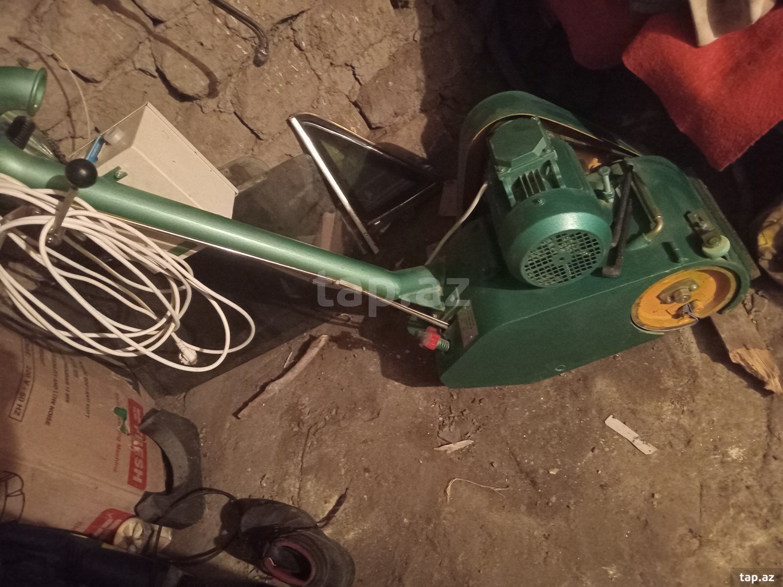 Parket və döşəmə cilalayıcı avadanlıq (2)