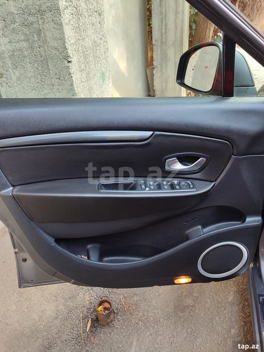 Renault Megane Scenic, 2009 il (6)