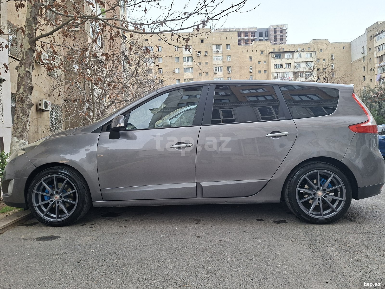 Renault Megane Scenic, 2009 il (10)
