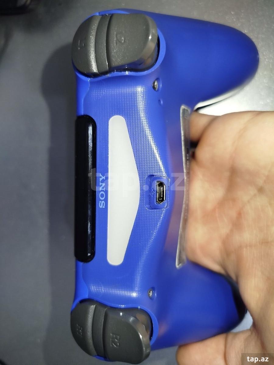 Pult Sony DualShock 4 V2 (3)