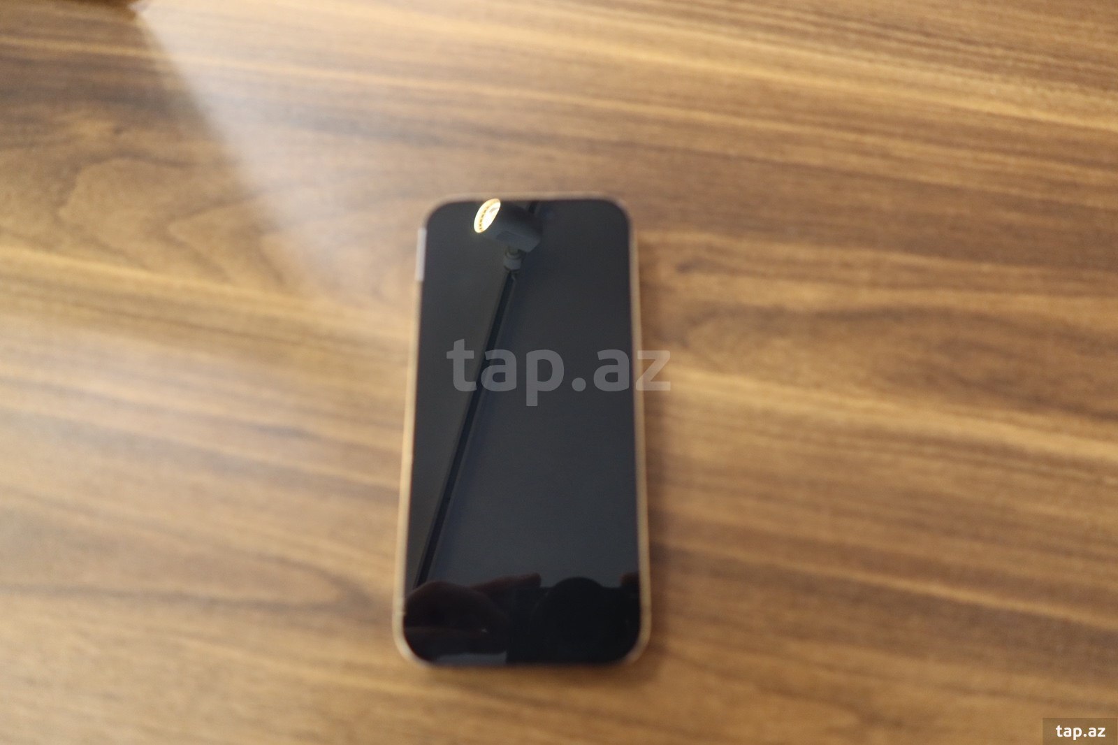 Apple iPhone 16 Pro Desert Titanium 128GB/8GB (5)