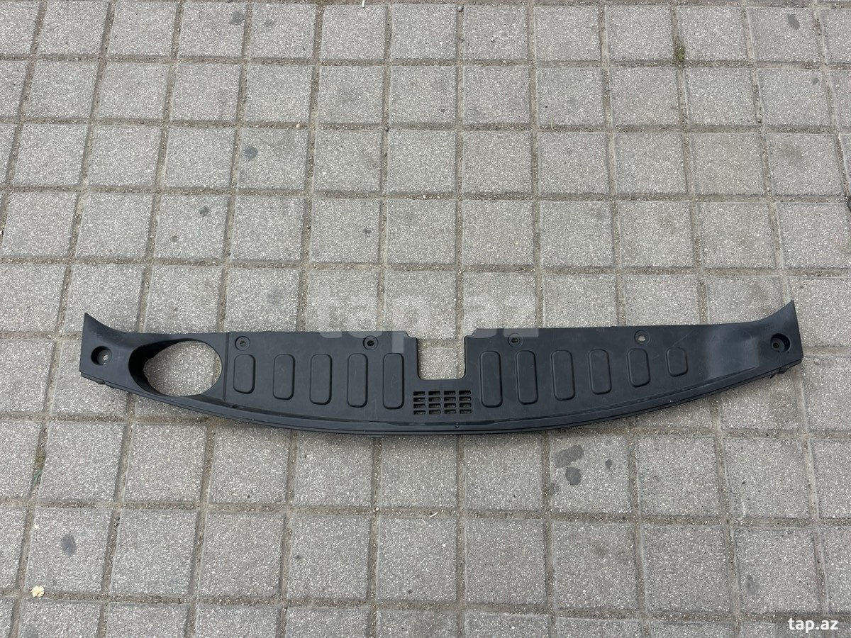 Kia Sorento 2010 ekranın üst plasması