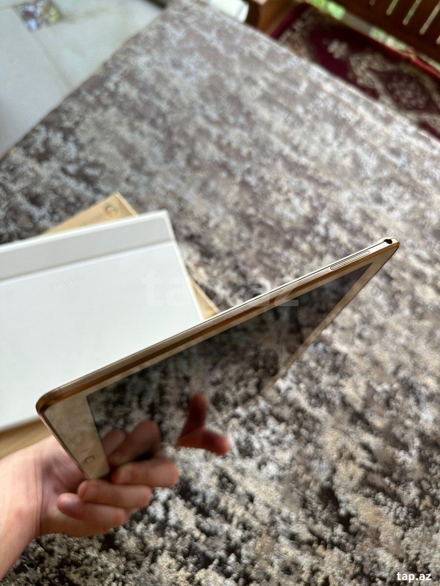 Samsung Galaxy Tab S 10.5  (4)