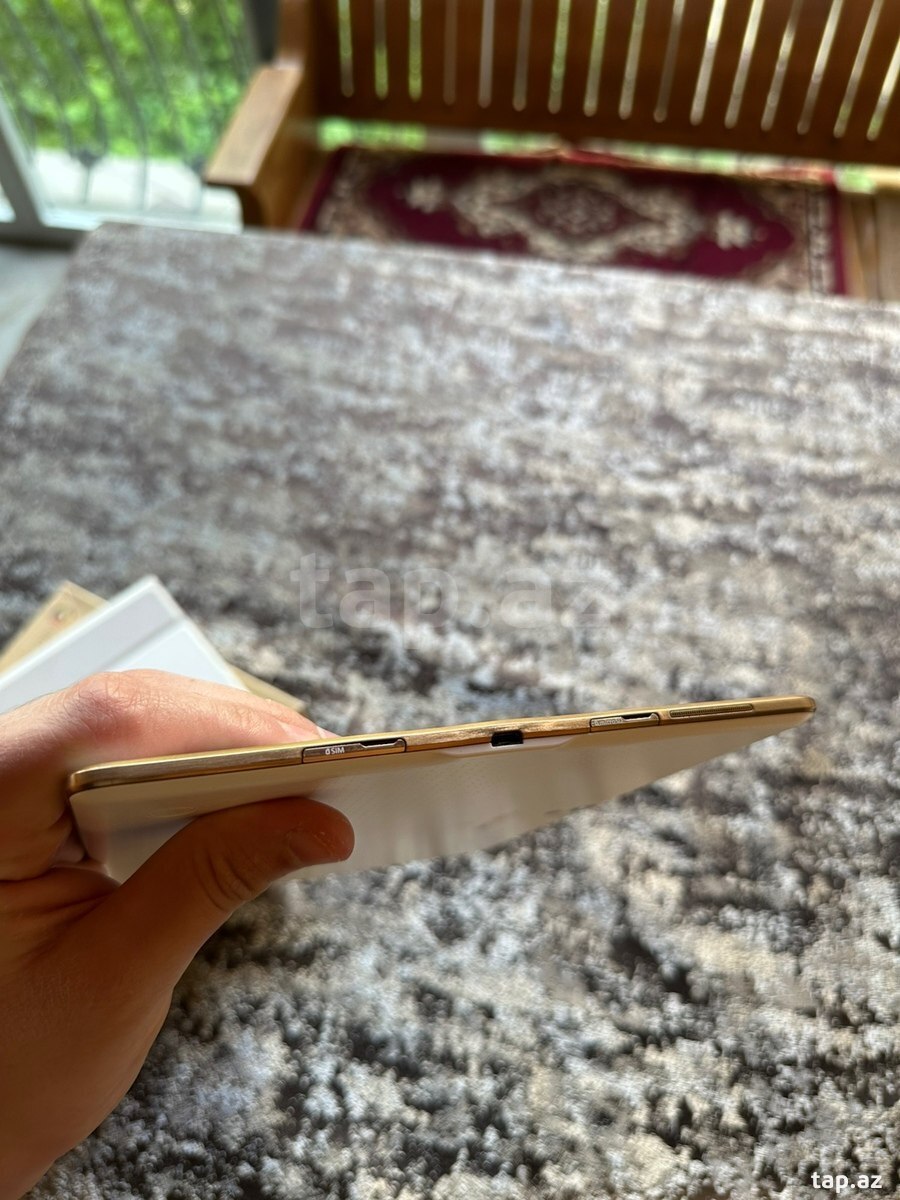 Samsung Galaxy Tab S 10.5  (5)