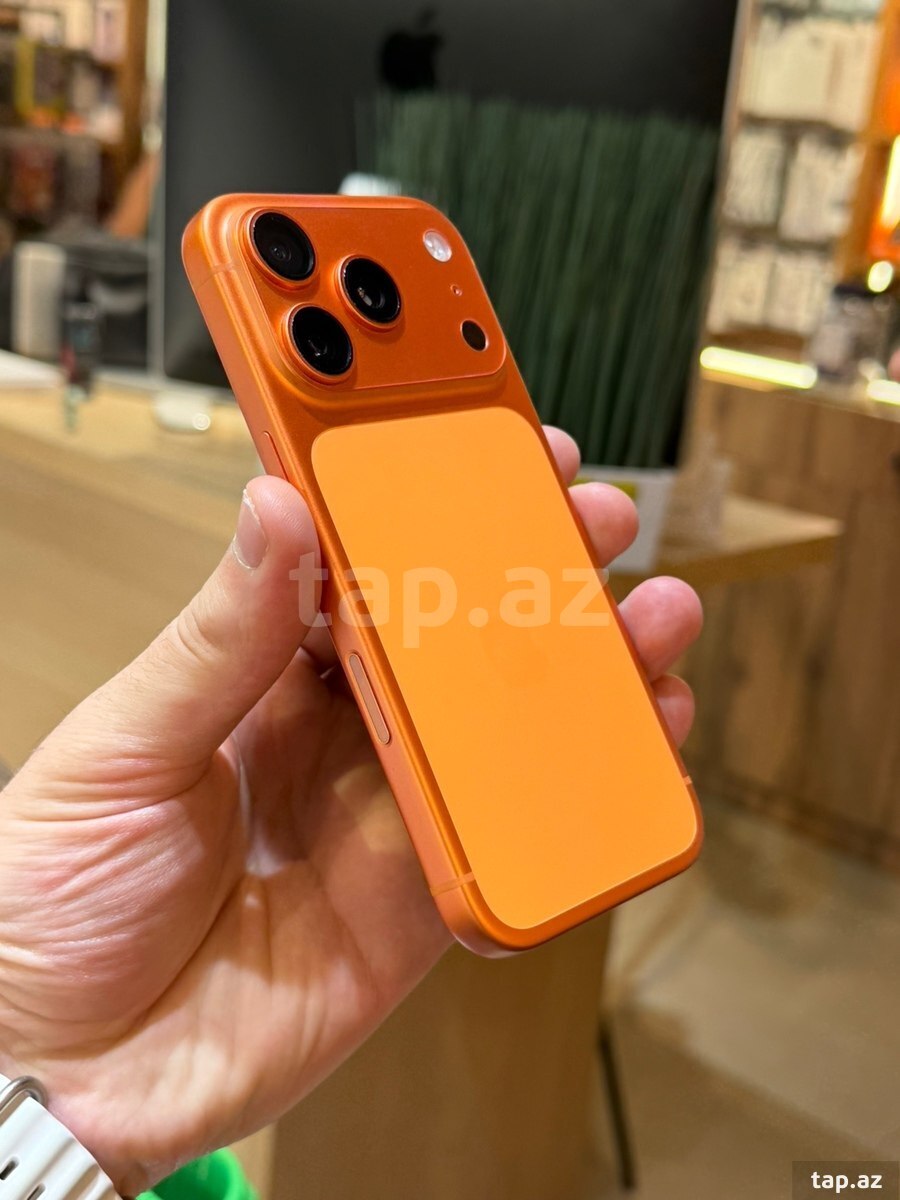 Apple iPhone 17 Pro Cosmic Orange 256GB/12GB (2)