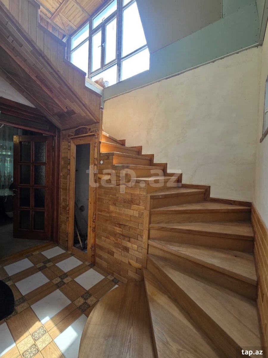 Həyət evi, Binə qəs. (10)