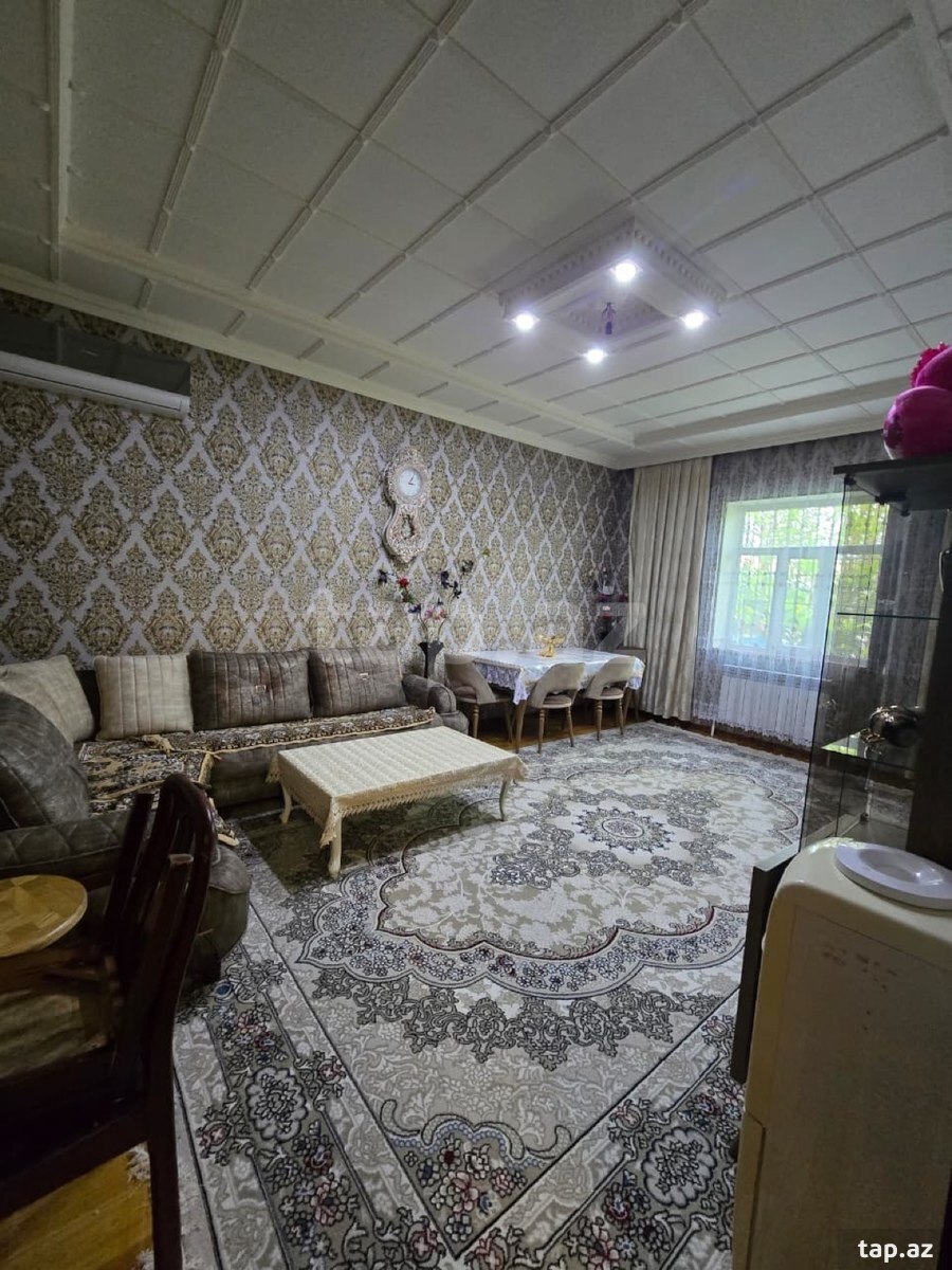 Həyət evi, Binə qəs. (15)