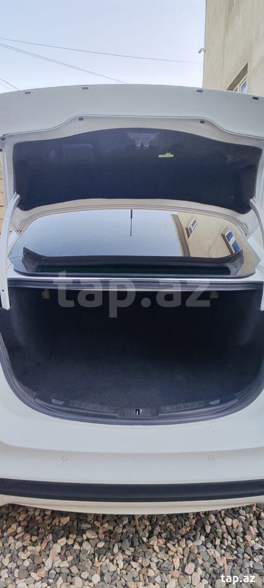 Ford Fusion, 2016 il (4)