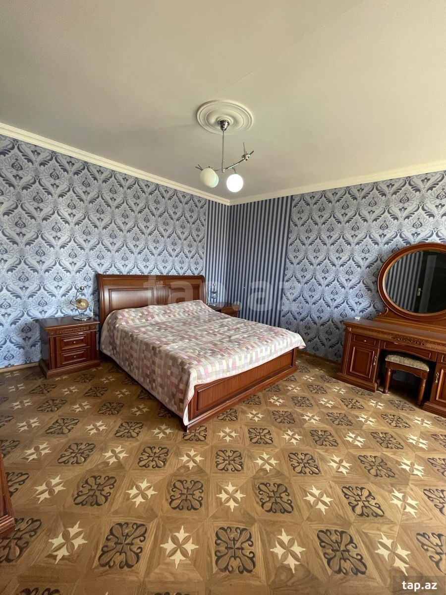 Həyət evi, Novxanı qəs. (23)