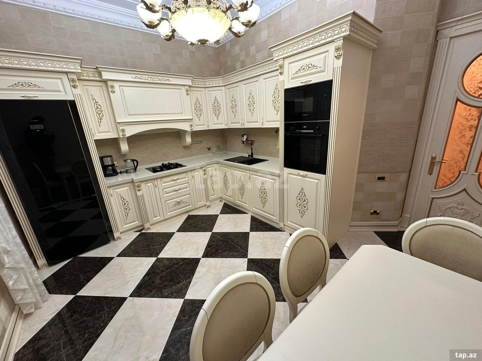 3-otaqlı yeni tikili kirayə verilir, Neftçilər pr., 140 m² (21)