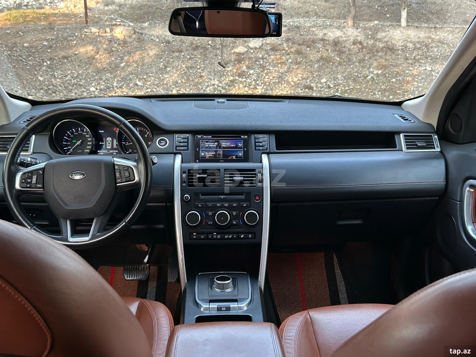 Land Rover Discovery Sport, 2016 il (4)