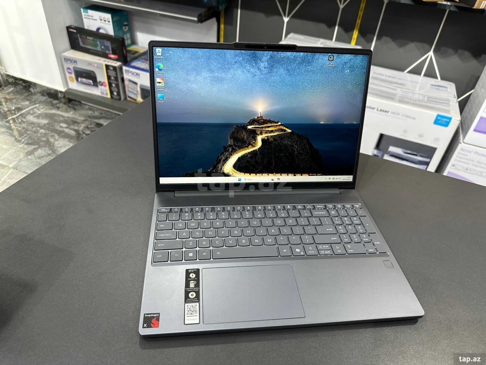Noutbuk Lenovo (4)