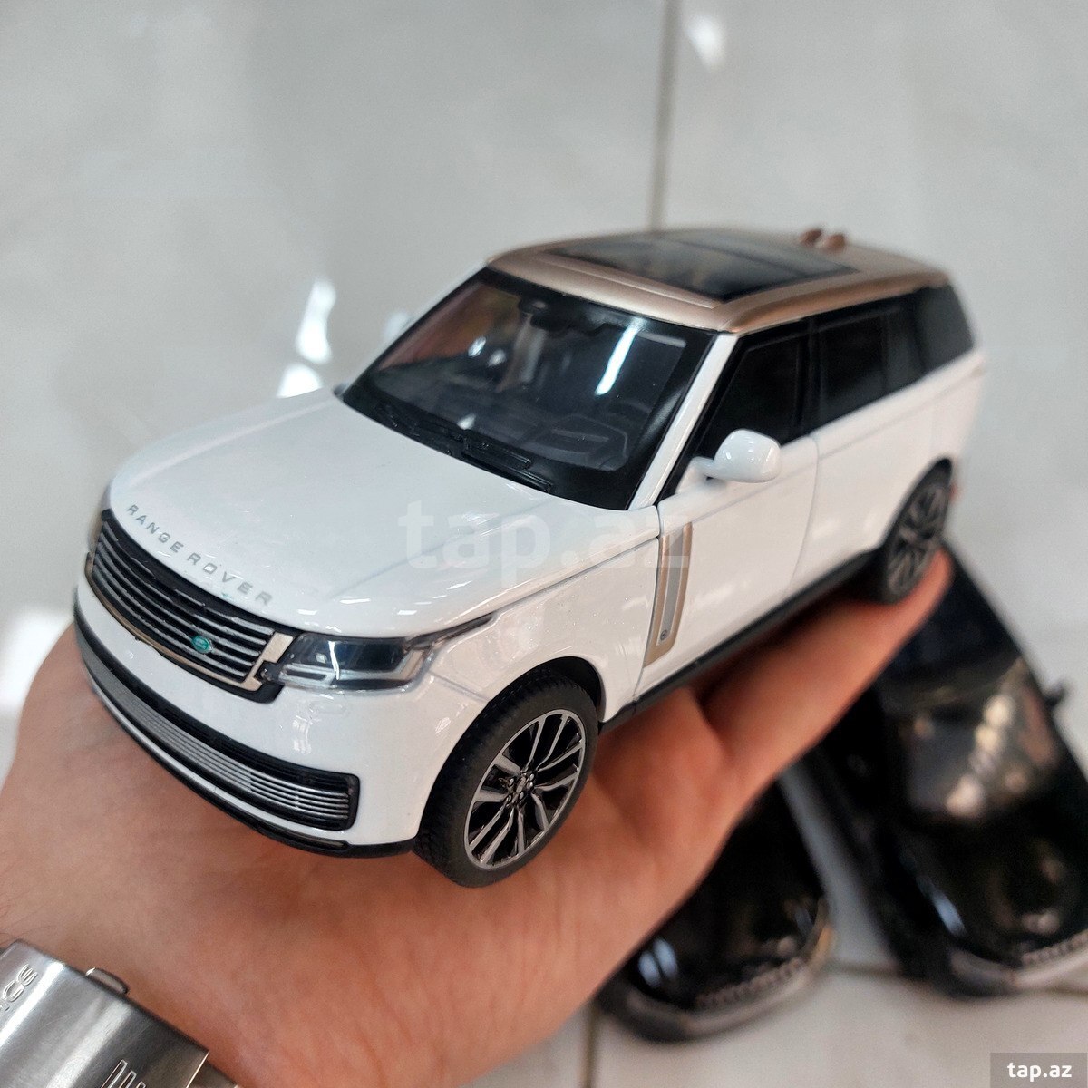 Range Rover VOGUE 2022 (1/32) (2)