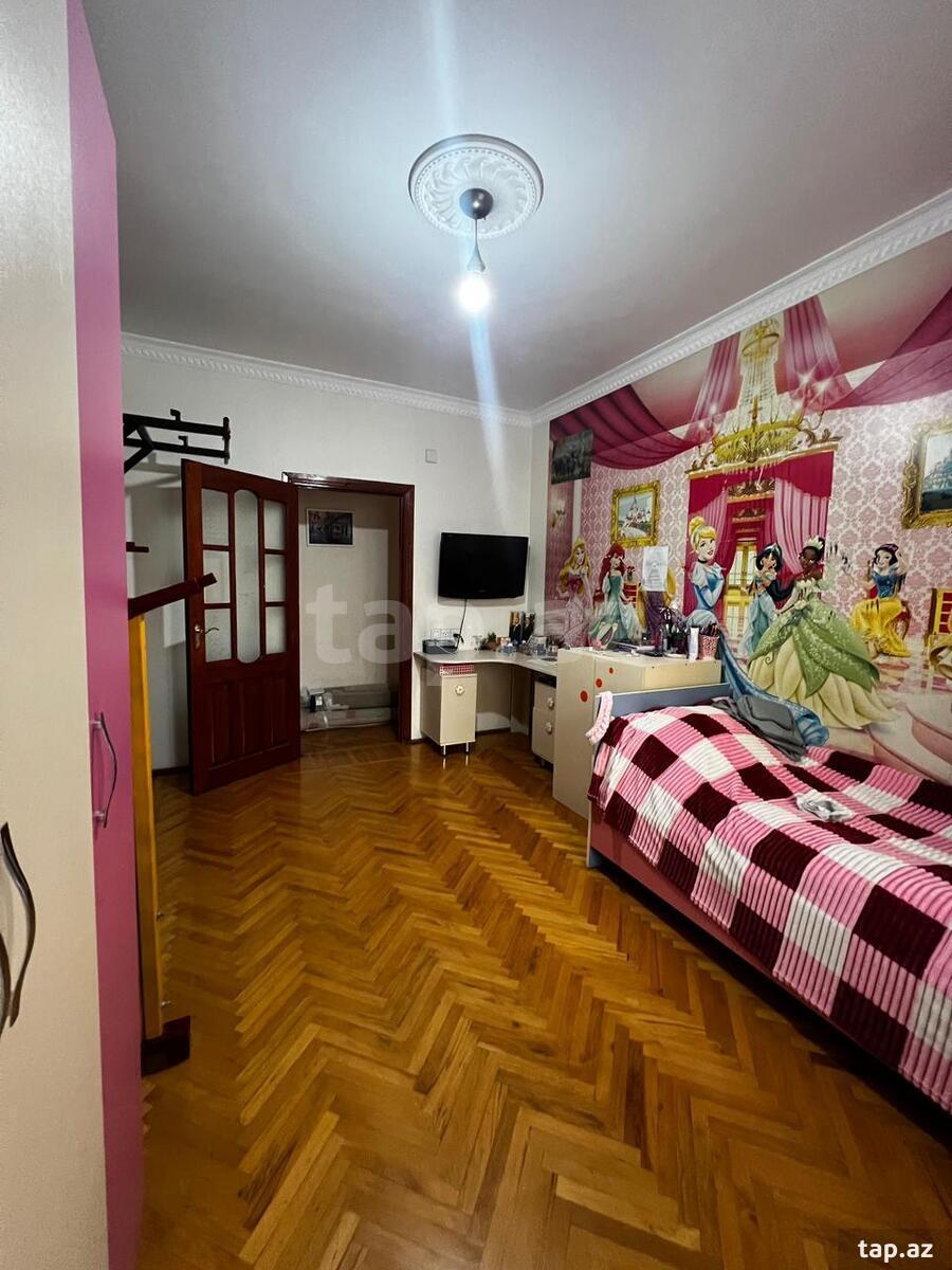 4-otaqlı mənzil, Yeni Yasamal qəs., 120 m²