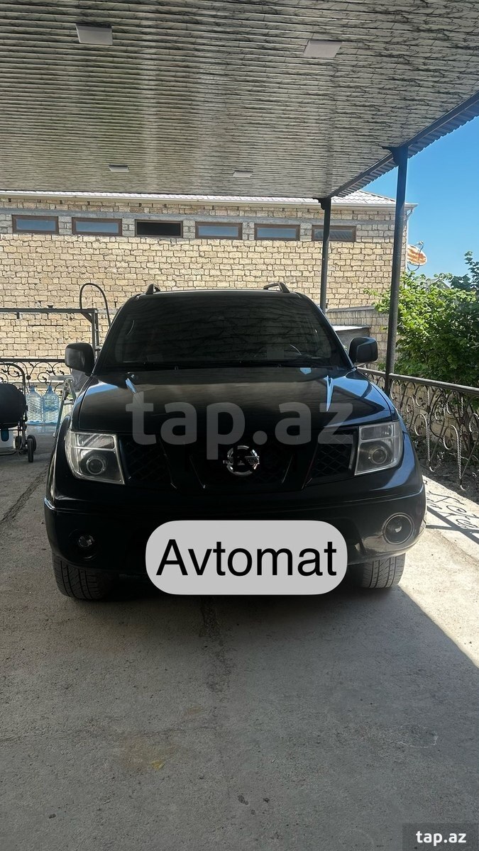 Nissan Navara, 2011 il
