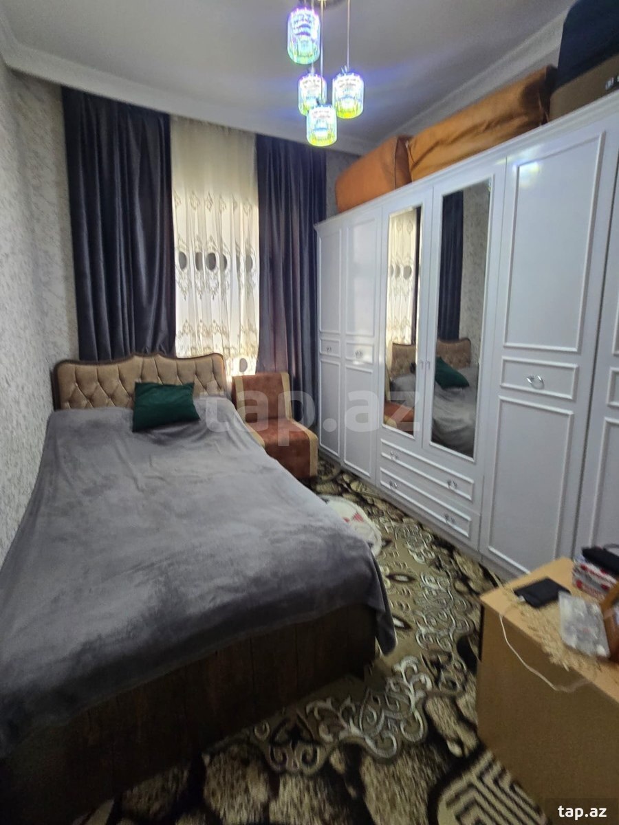 Həyət evi, Binə qəs. (8)