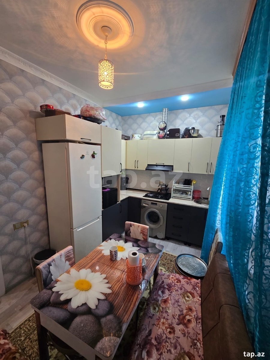 Həyət evi, Binə qəs. (11)