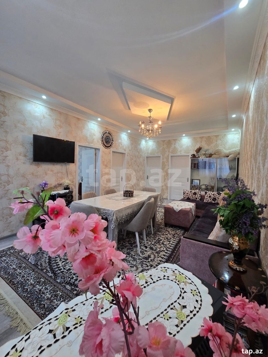 Həyət evi, Binə qəs. (4)