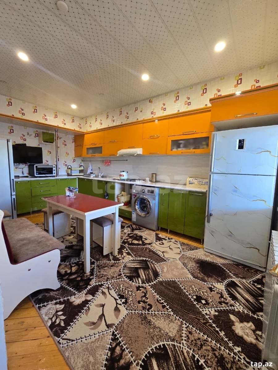 Həyət evi, Binə qəs. (10)