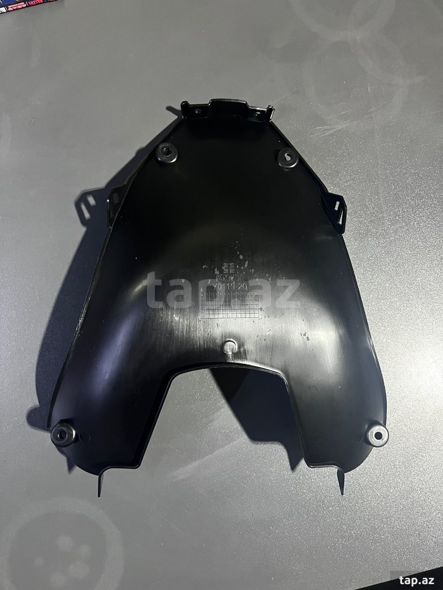 Yamaha motosikleti R15v3 stop altı plastmasları (5)