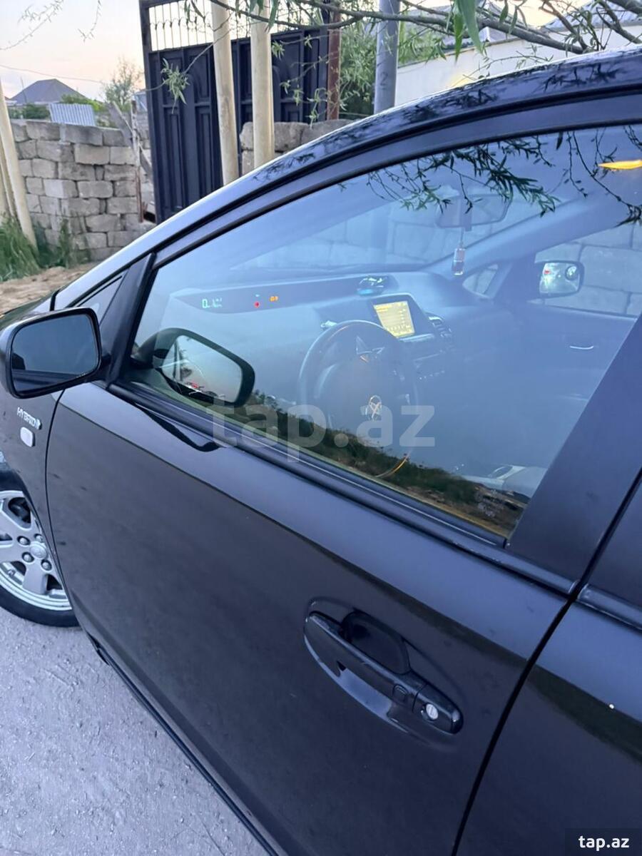 Toyota Prius, 2006 il (12)