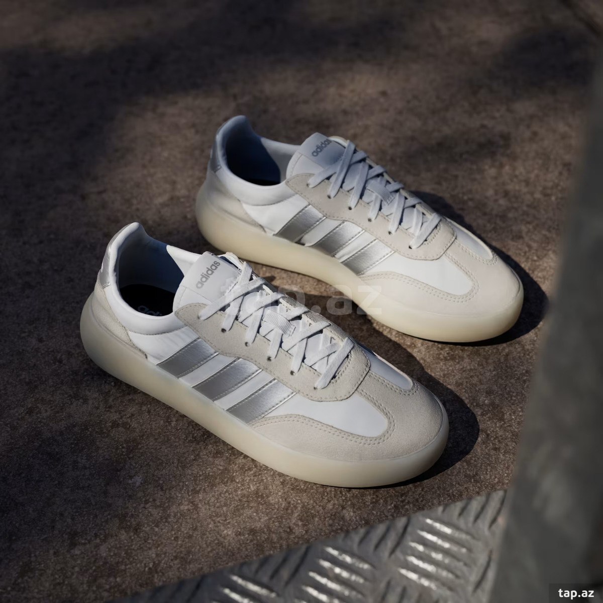 İdman ayaqqabısı Adidas 