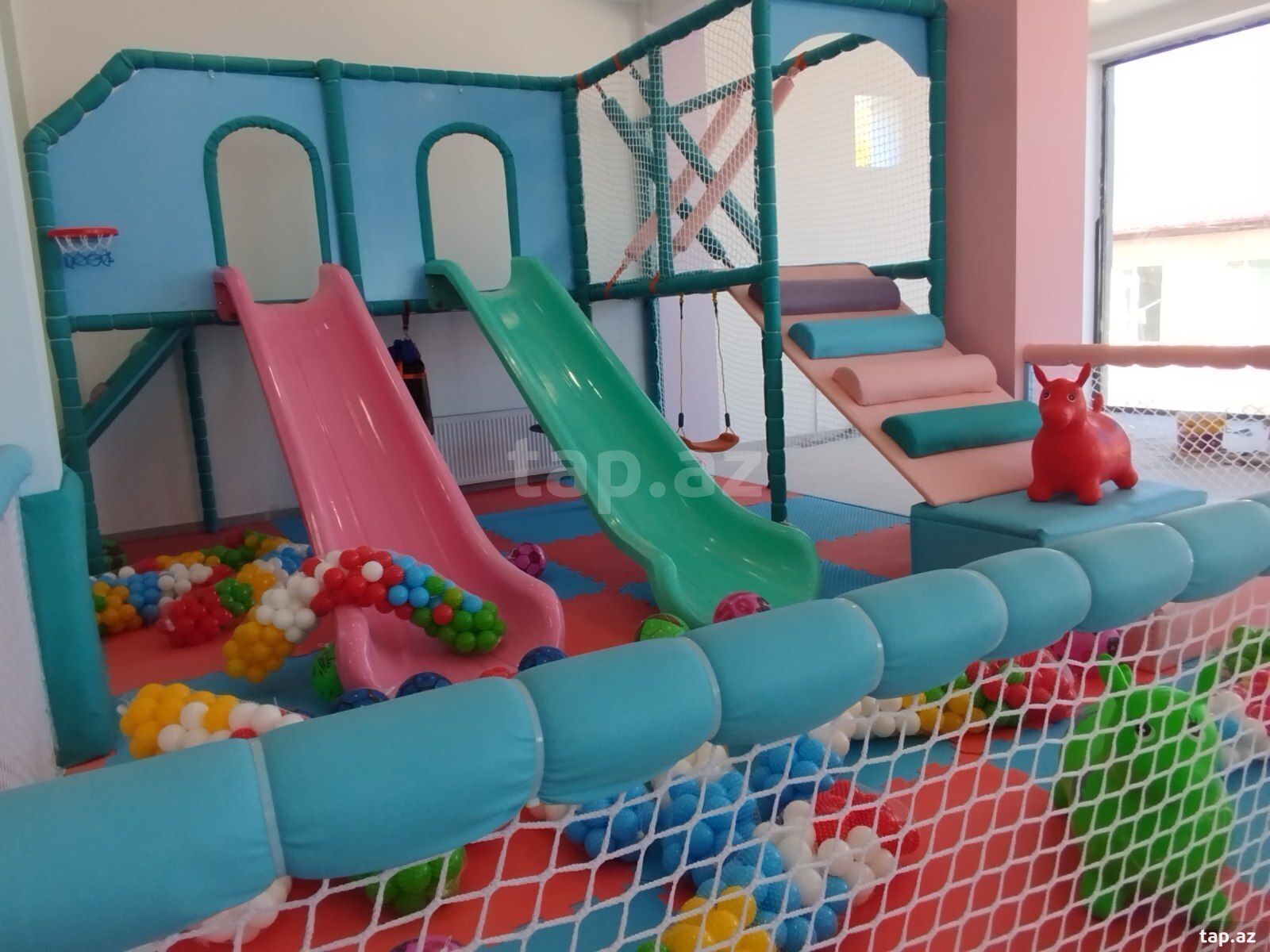 Uşaq meydançaları və batut  (5)