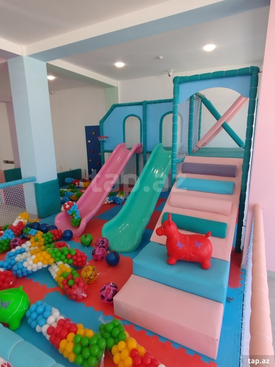 Uşaq meydançaları və batut  (7)