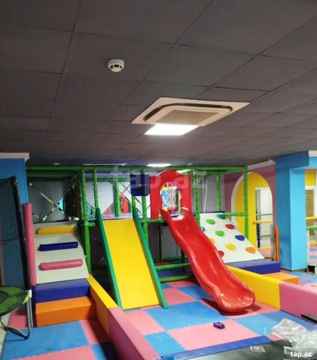 Uşaq meydançaları və batut  (15)