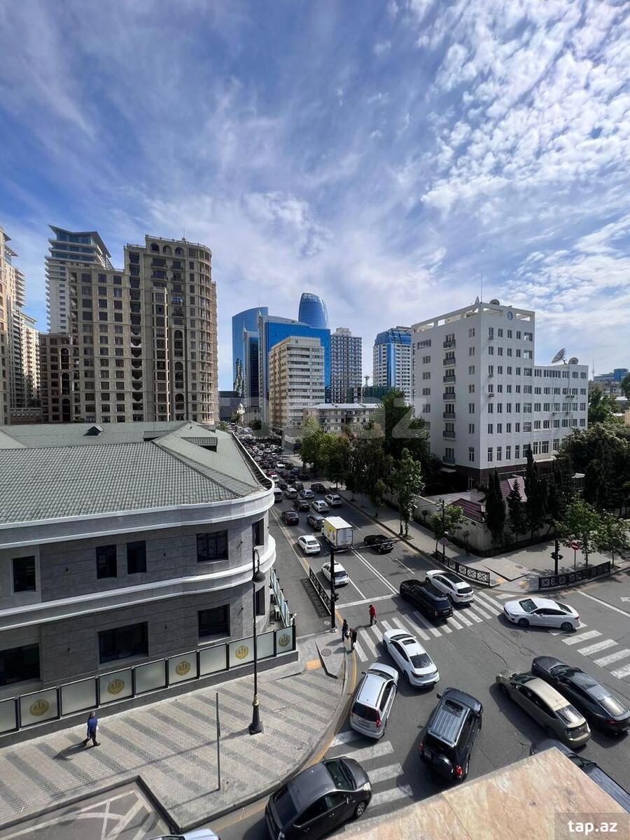 4-otaqlı yeni tikili, Nəsimi r., 192 m²