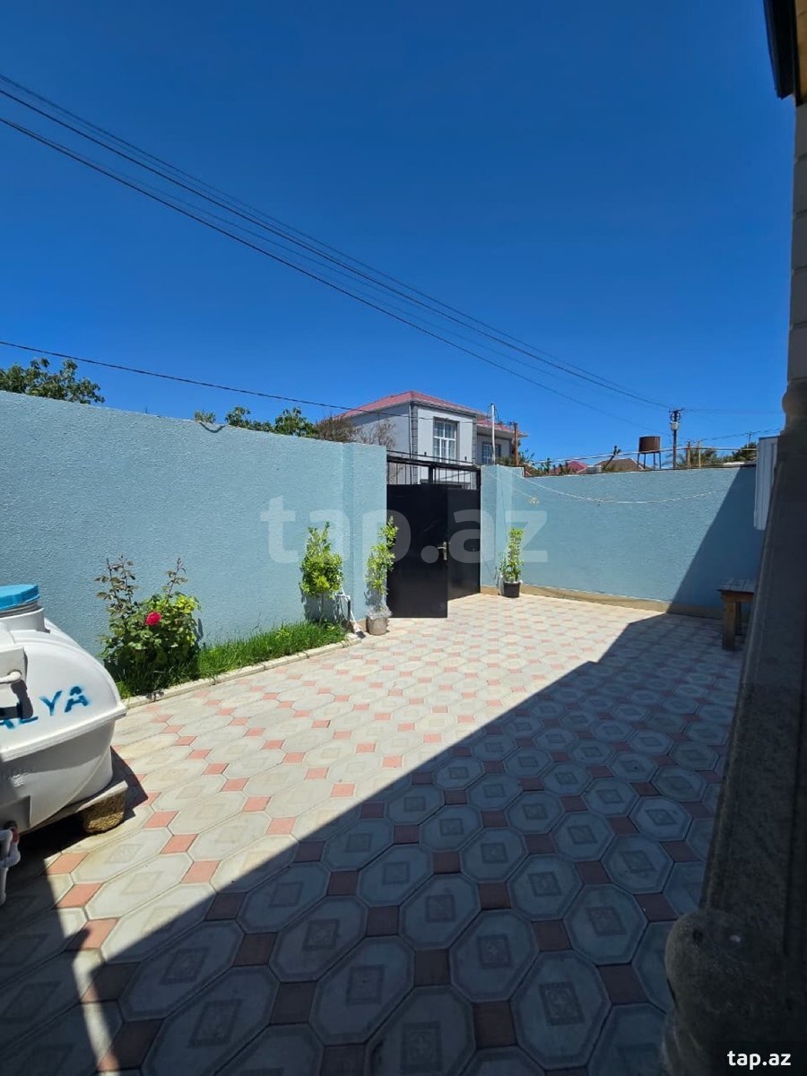 Həyət evi, Binə qəs. (4)